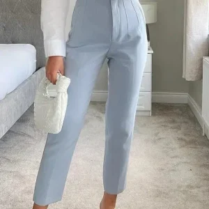Pantalon Droit à Taille Standard pour Femme | Idéal pour le Quotidien et le Bureau